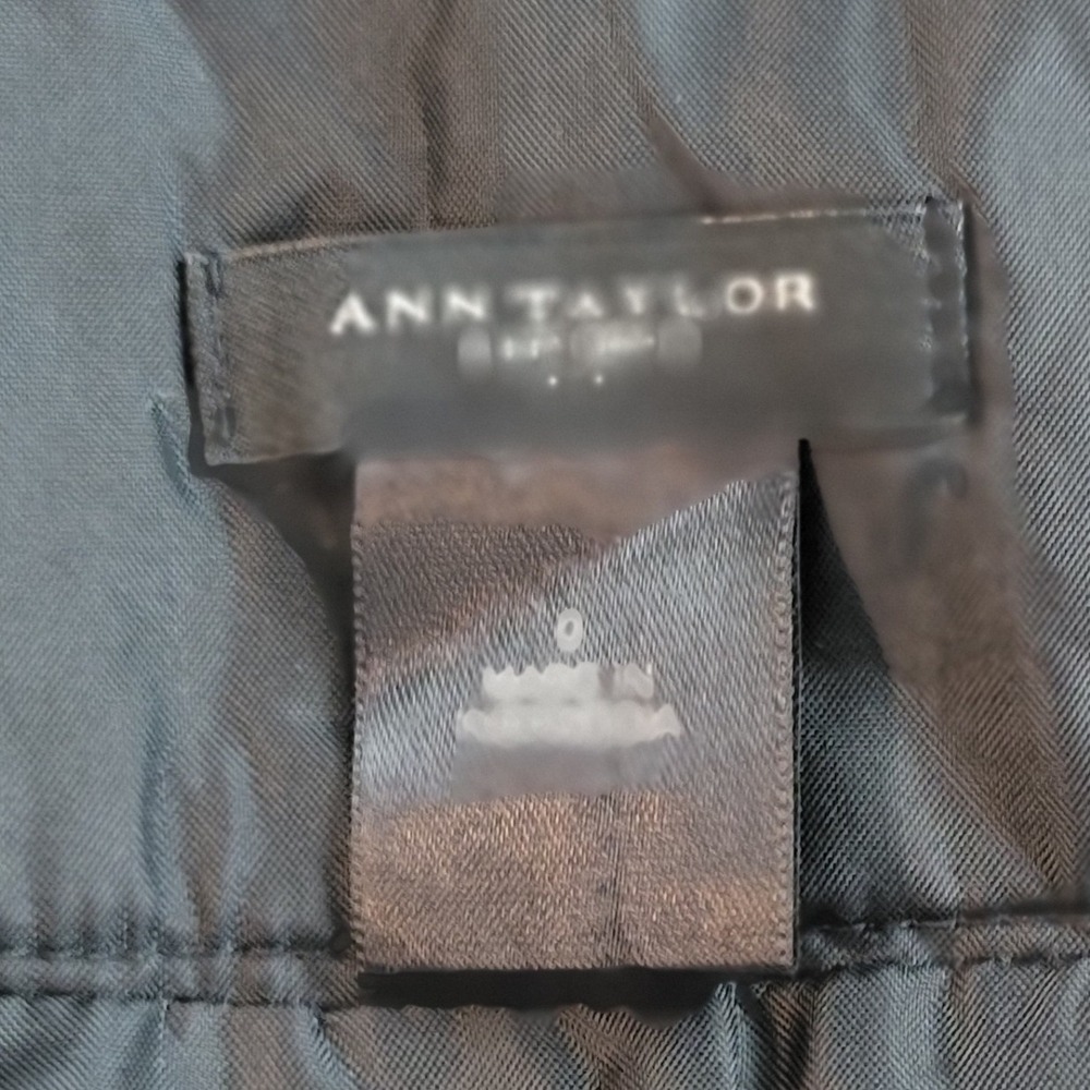 Ann Taylor Women 0 Charcoal Grey Wool Blend Tweed Textured A-Line Mini Skirt - Picture 4 of 6